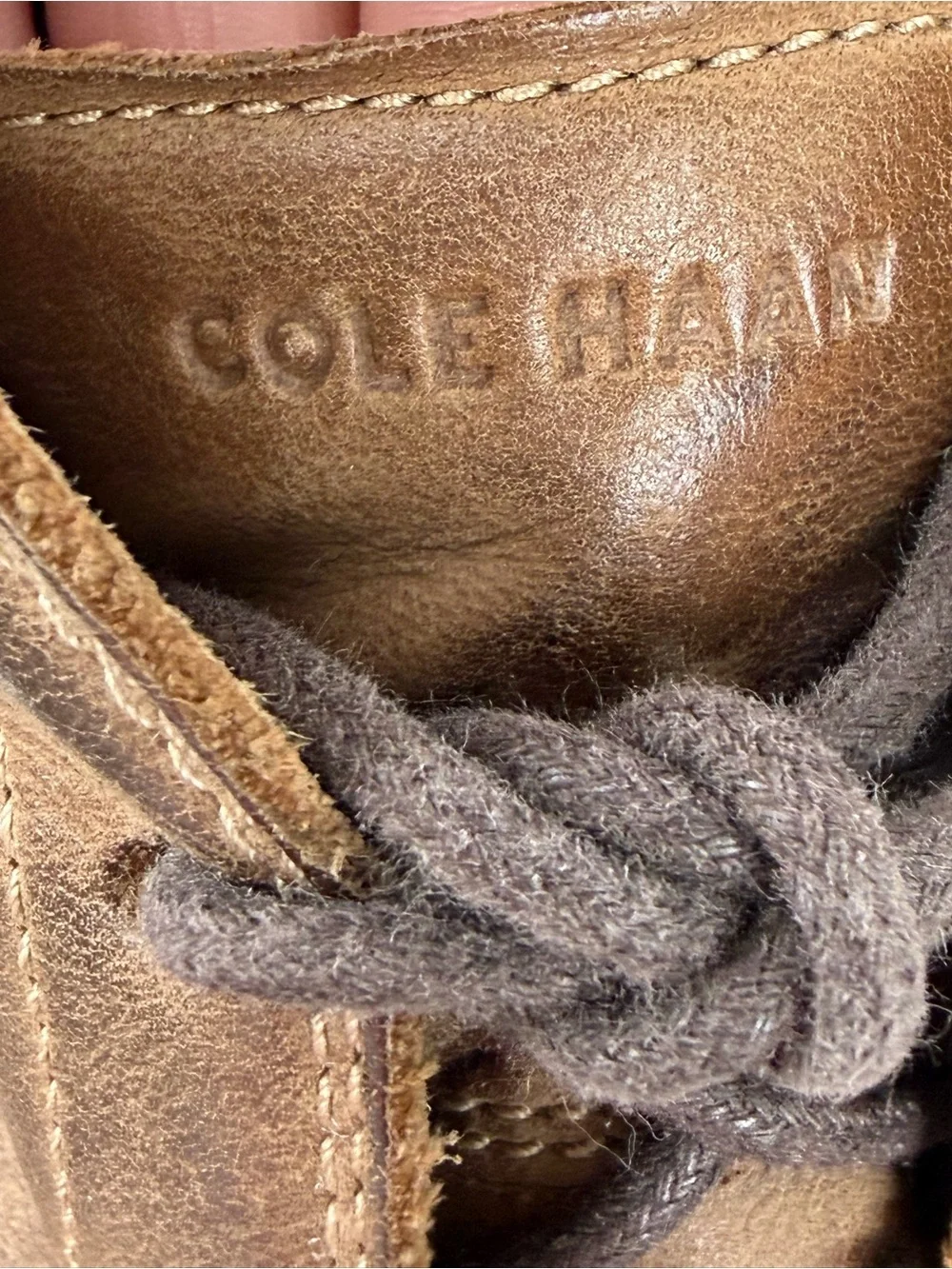 Cole Haan York Grand 360 Chukka boots in a rich brown leather size 10M